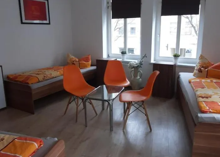 Apartamento -fairmieten-leipzig De-preiswerte Nähe Bmw Für Monteure Messegäste-mockauer Str *