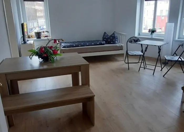 Apartamento -fairmieten-leipzig De-preiswerte Nähe Bmw Für Monteure Messegäste-mockauer Str